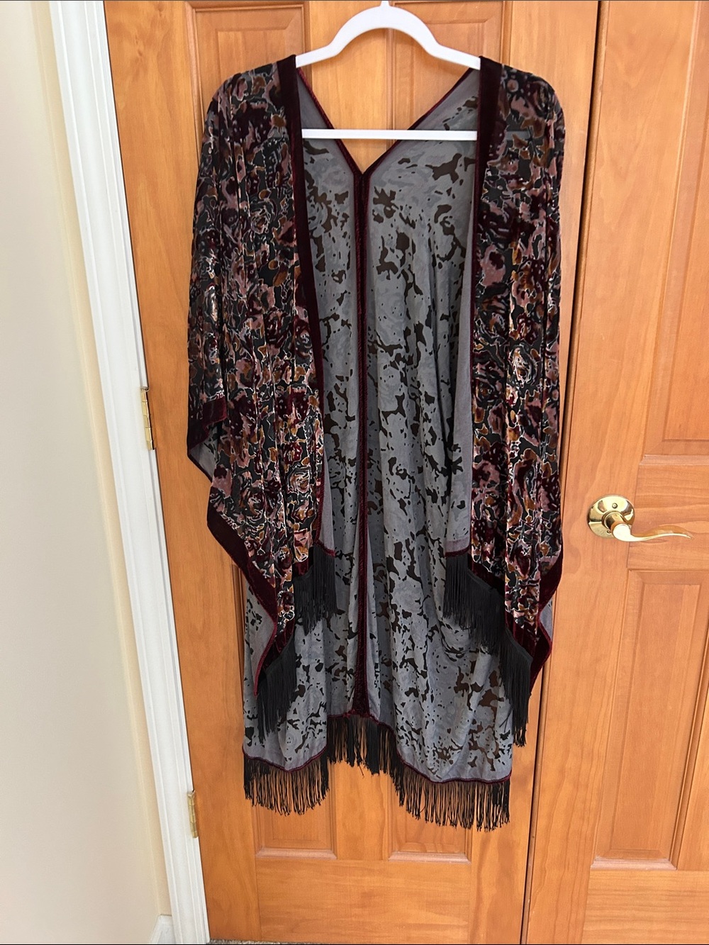 Velvet Patterned Fringe Kimono Jacket -Burgundy and Pink